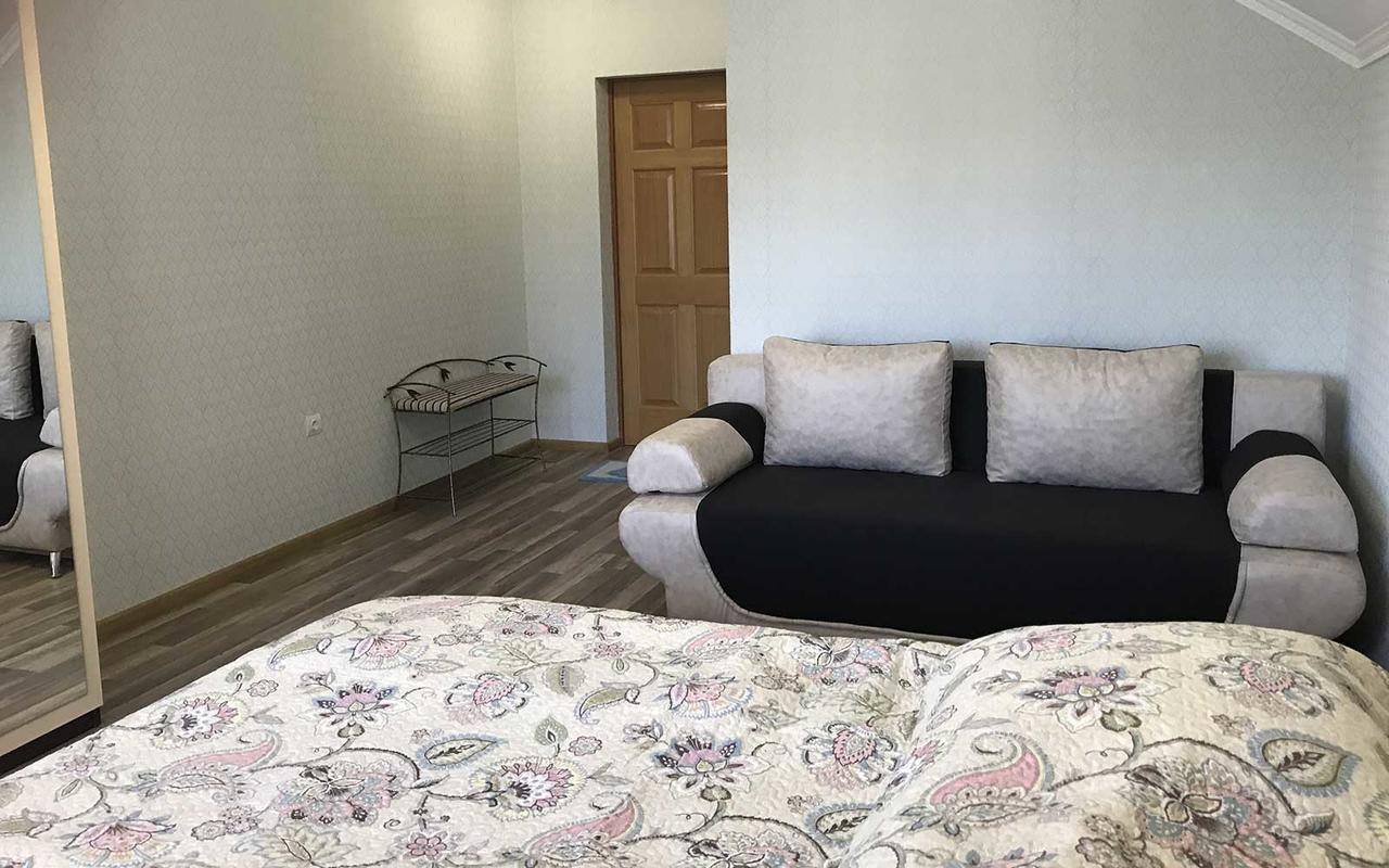 Hotel U Maksa à Solochyn Extérieur photo